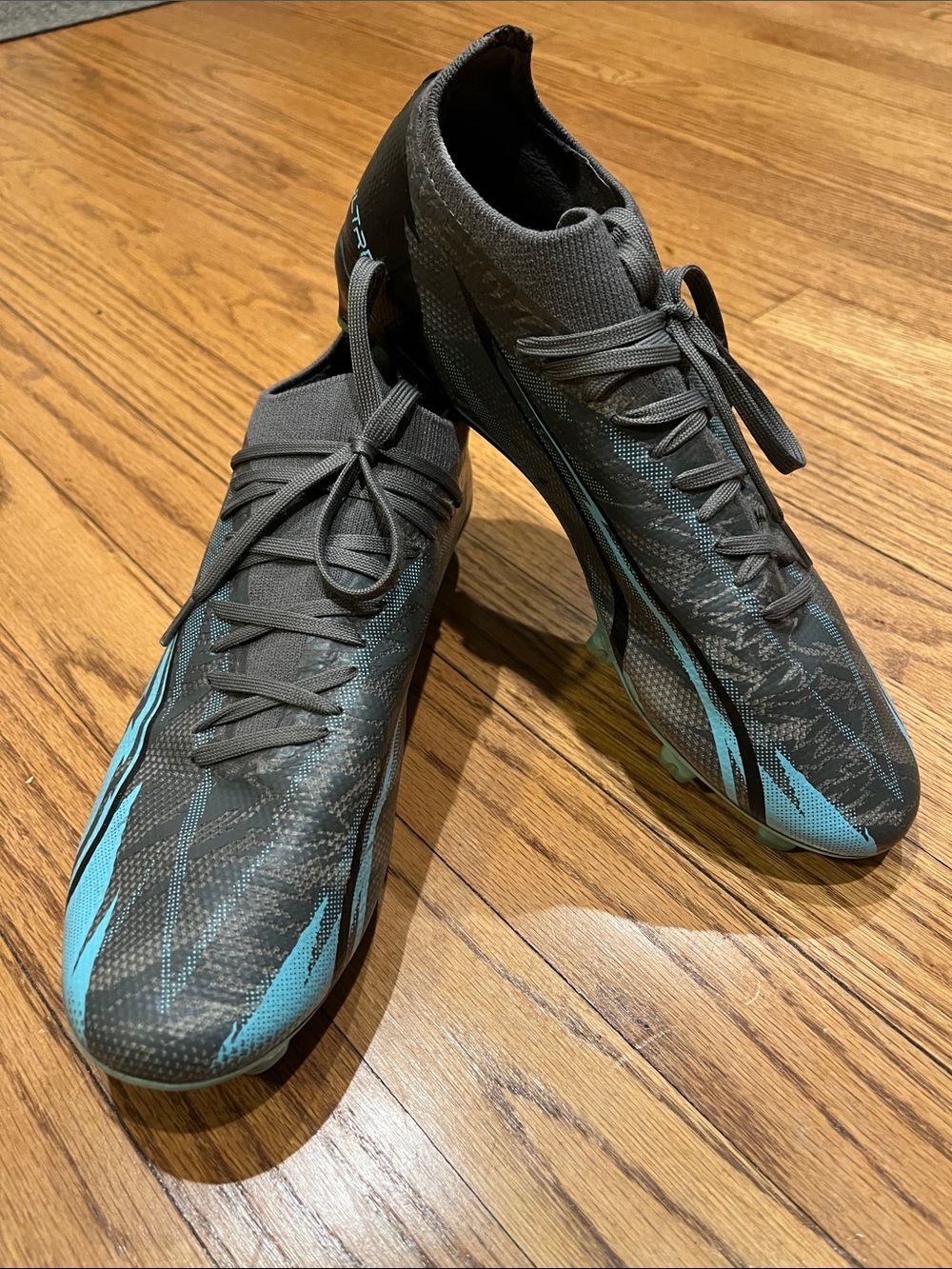 Puma Gray and Teal Men's Athletic Soccer Cleats